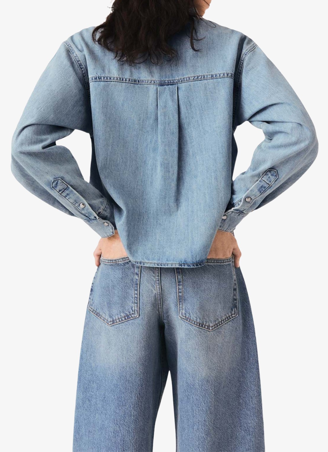 Maje Blouse van denim met borstzak en strass - achterkant 8 donkerblauw