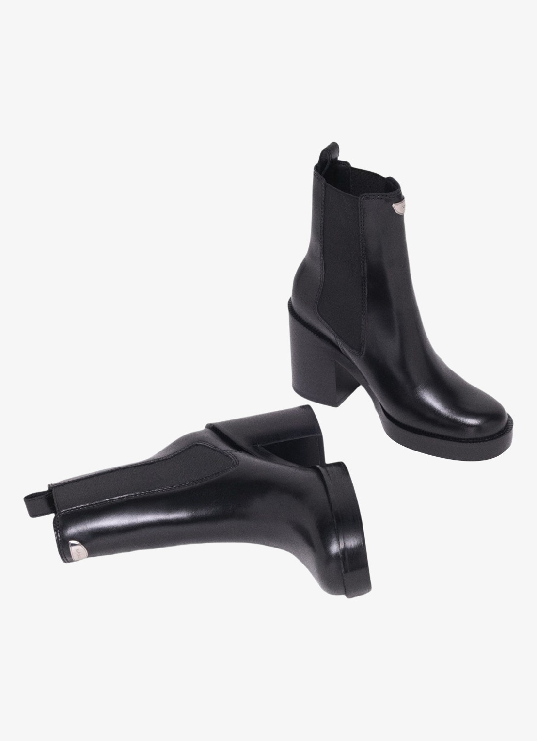 Maje Chelsea boot van leer - detail 4 jeans
