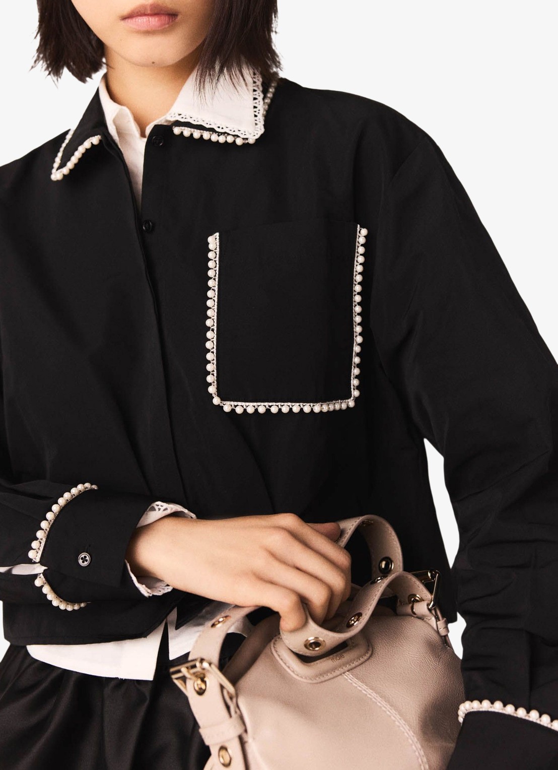 Maje Ciperly blouse met borstzak - detail zwart