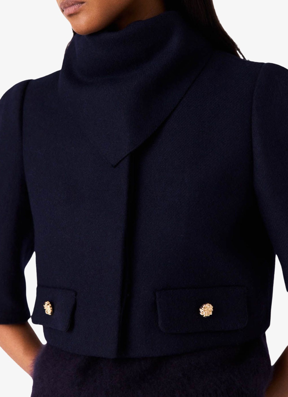 Maje Cropped jack in wolblend met afneembare sjaal - detail 8 donkerblauw