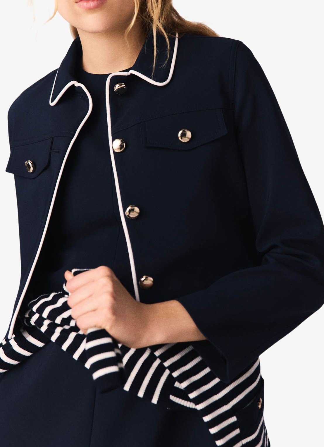 Maje Cropped jack met  borstzakken - detail 6 blauw