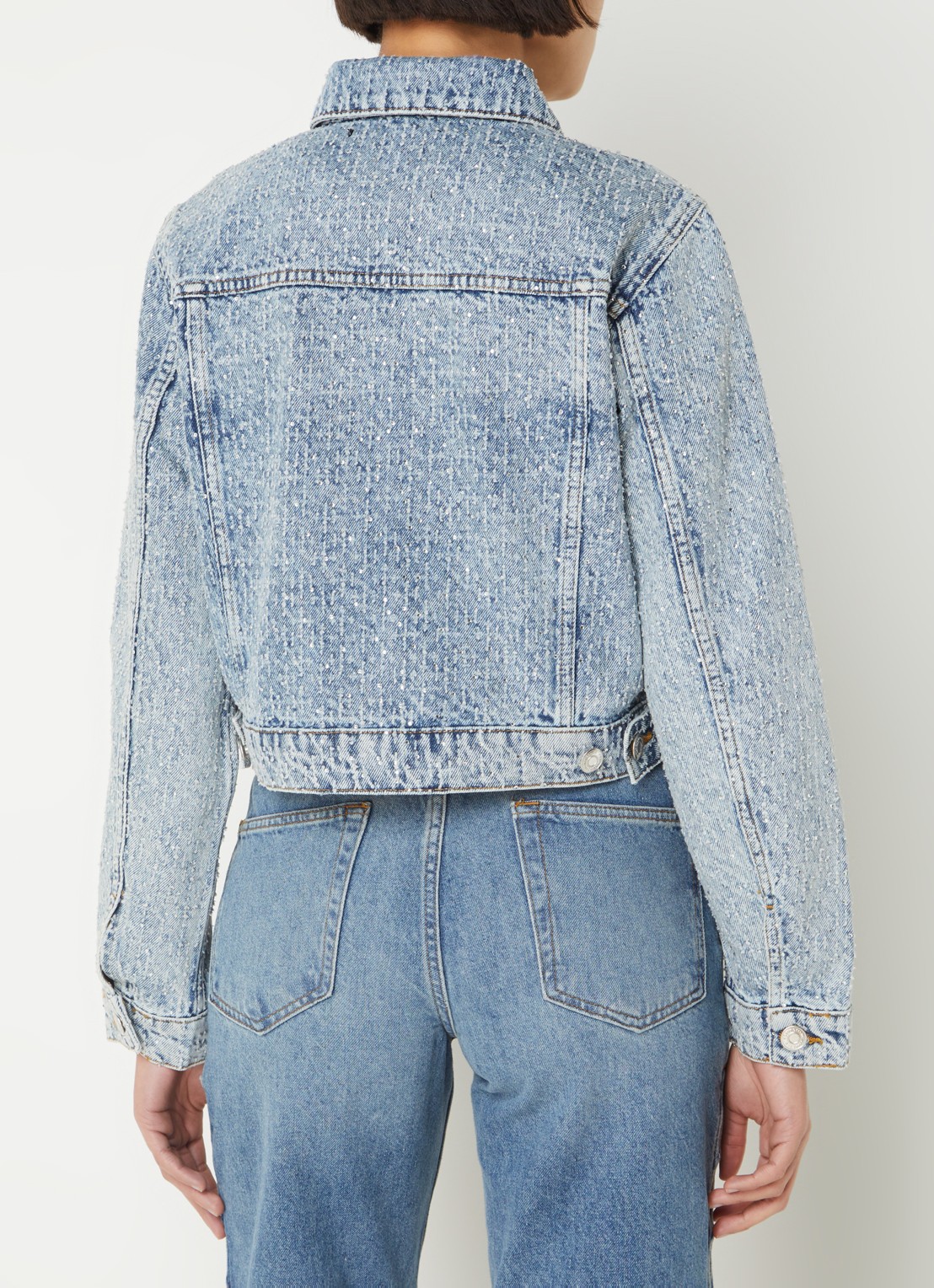 Maje Cropped spijkerjas met strass - achterkant indigo