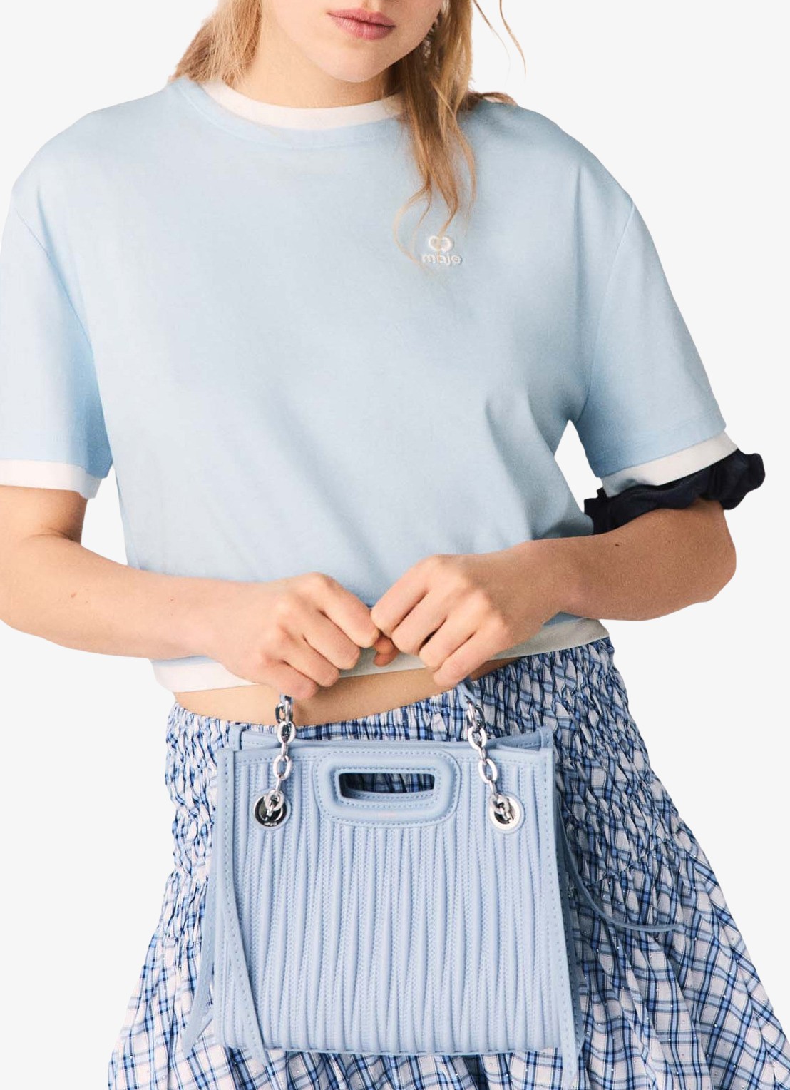Maje Cropped T-shirt met logoborduring - detail 6 lichtblauw