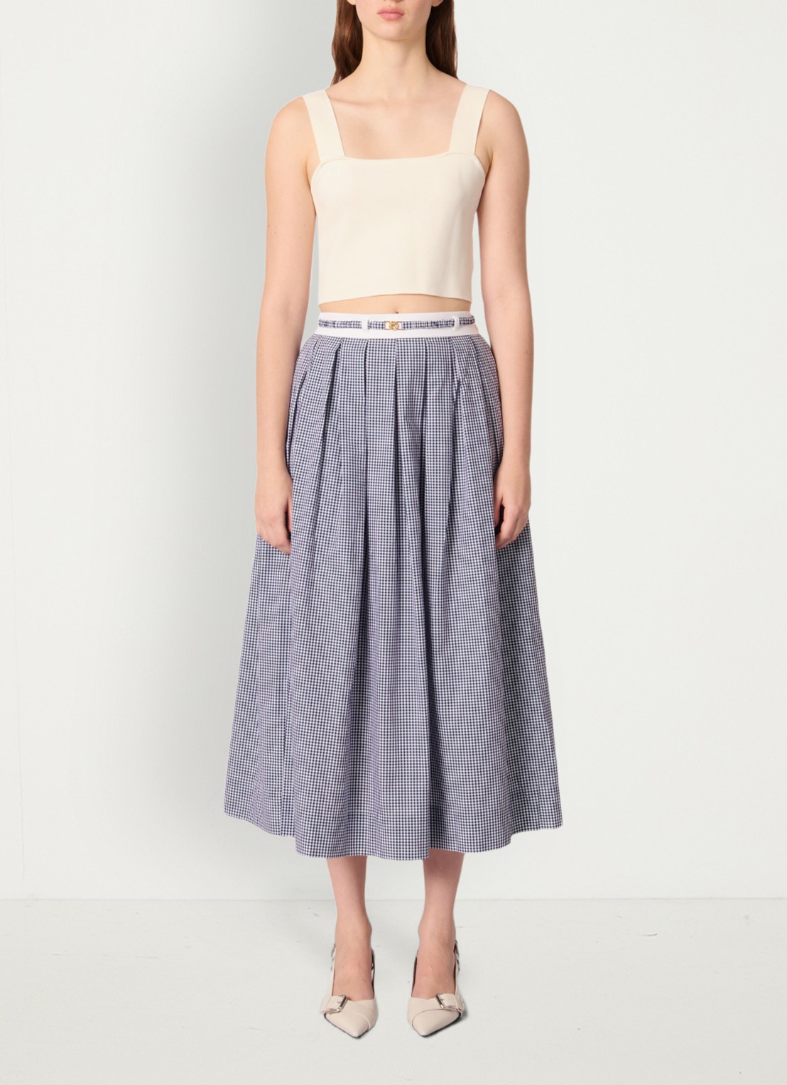 Maje Fijngebreide crop top met stretch - voorkant 4 beige