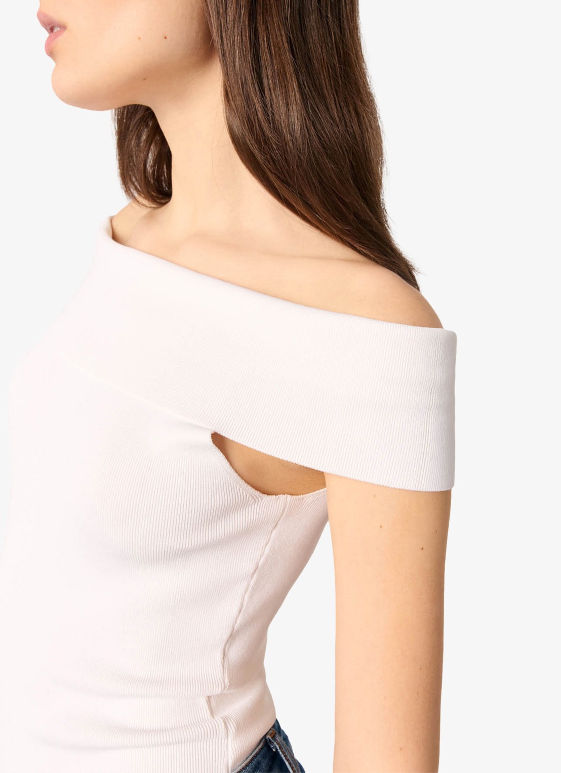 Maje Fijngebreide off shoulder top - detail 4 wit