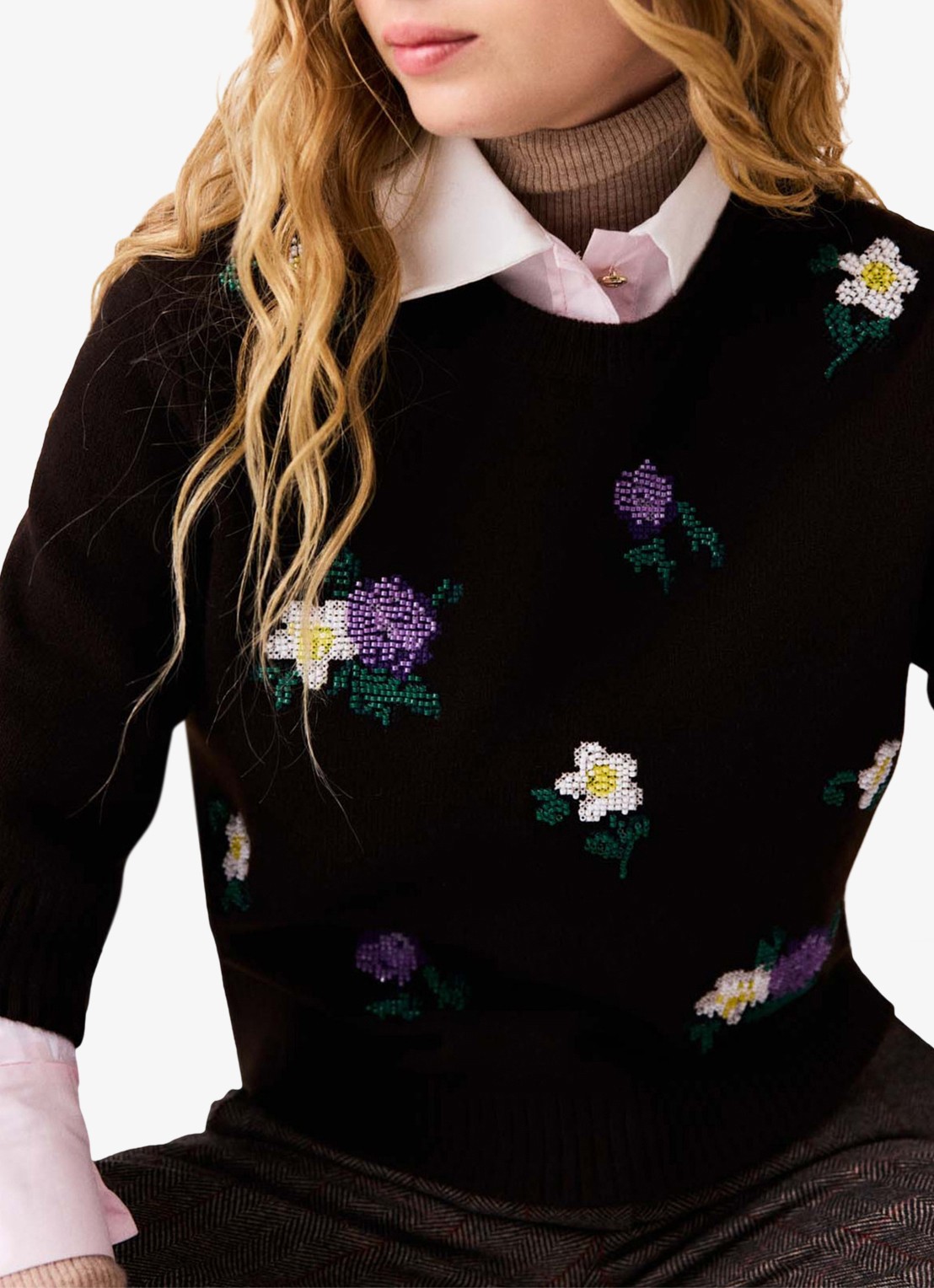 Maje Fijngebreide pullover van wol met bloemborduring - detail 4 bruin