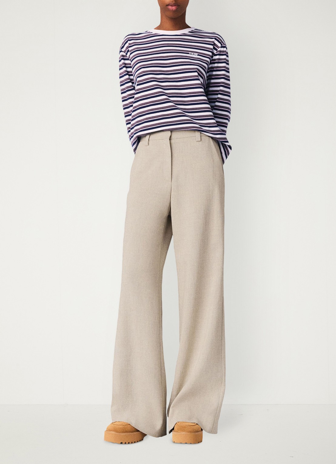 Maje High waist wide fit pantalon met steekzakken - voorkant 3 beige