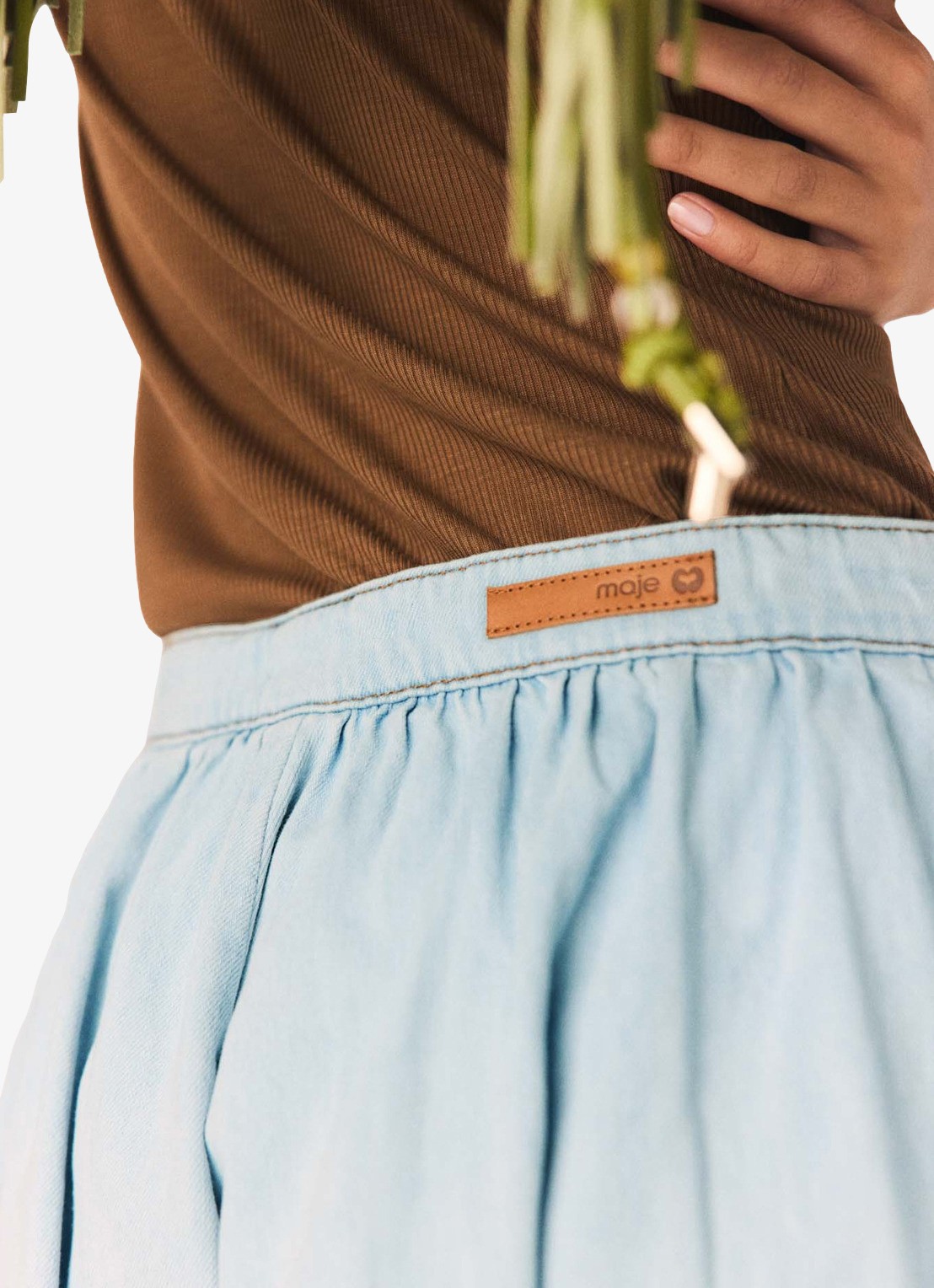 Maje IOU high waist straight fit korte broek met steekzakken - detail 6 lichtblauw