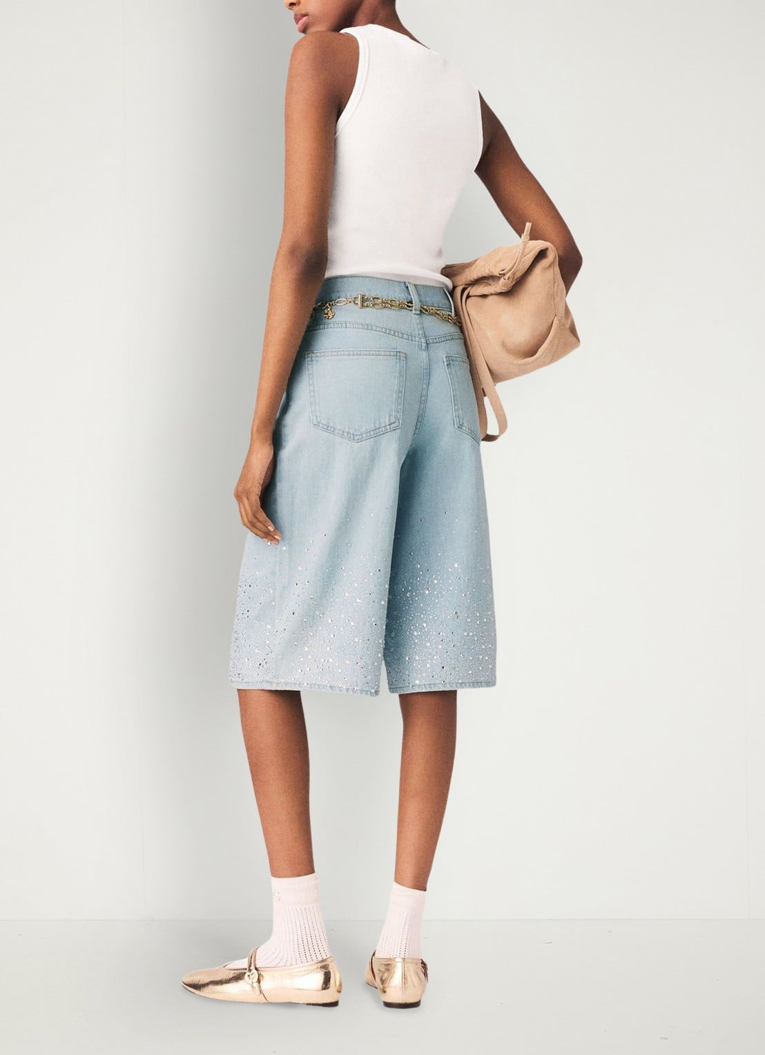 Maje Ipyros loose fit korte broek van denim met strass - achterkant 6 indigo