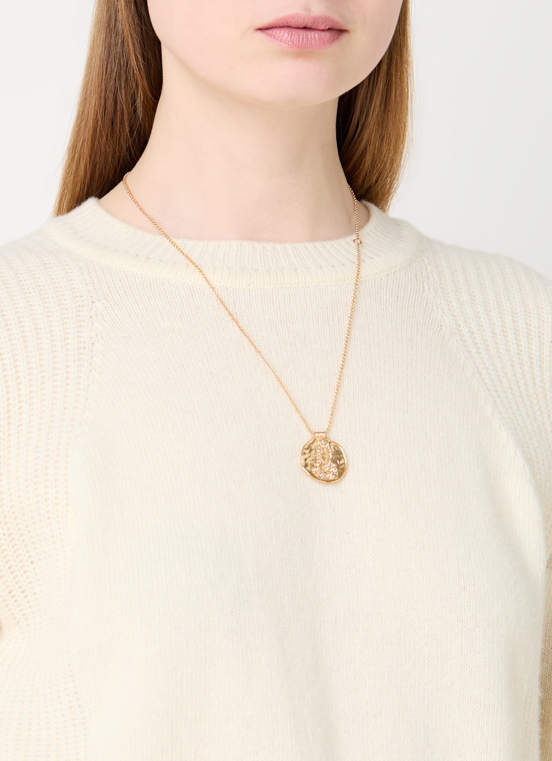 Maje Ketting met hanger - voorkant 7 goud