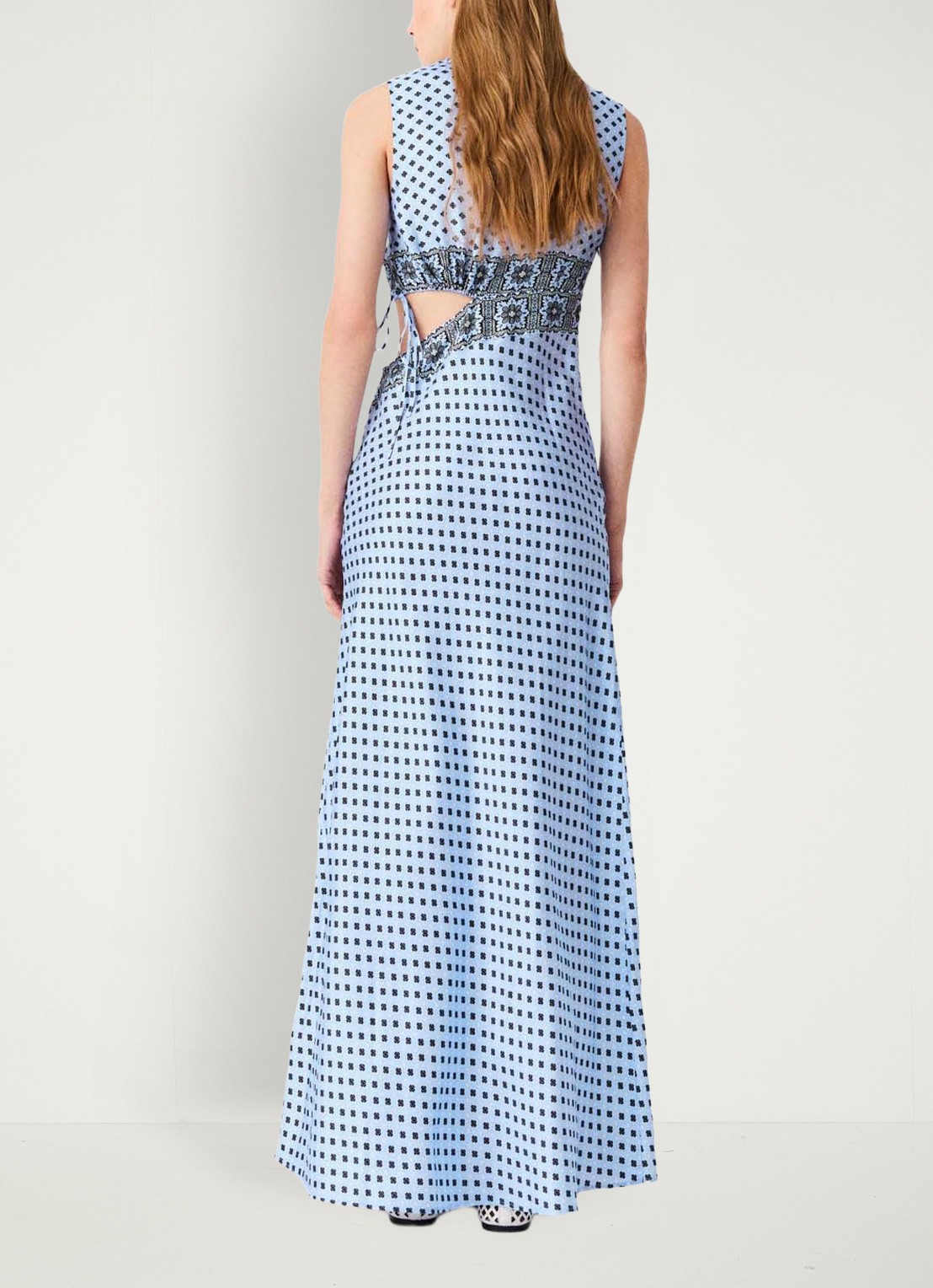 Maje Maxi jurk van zijde met cut-out detail en print - achterkant 8 lichtblauw