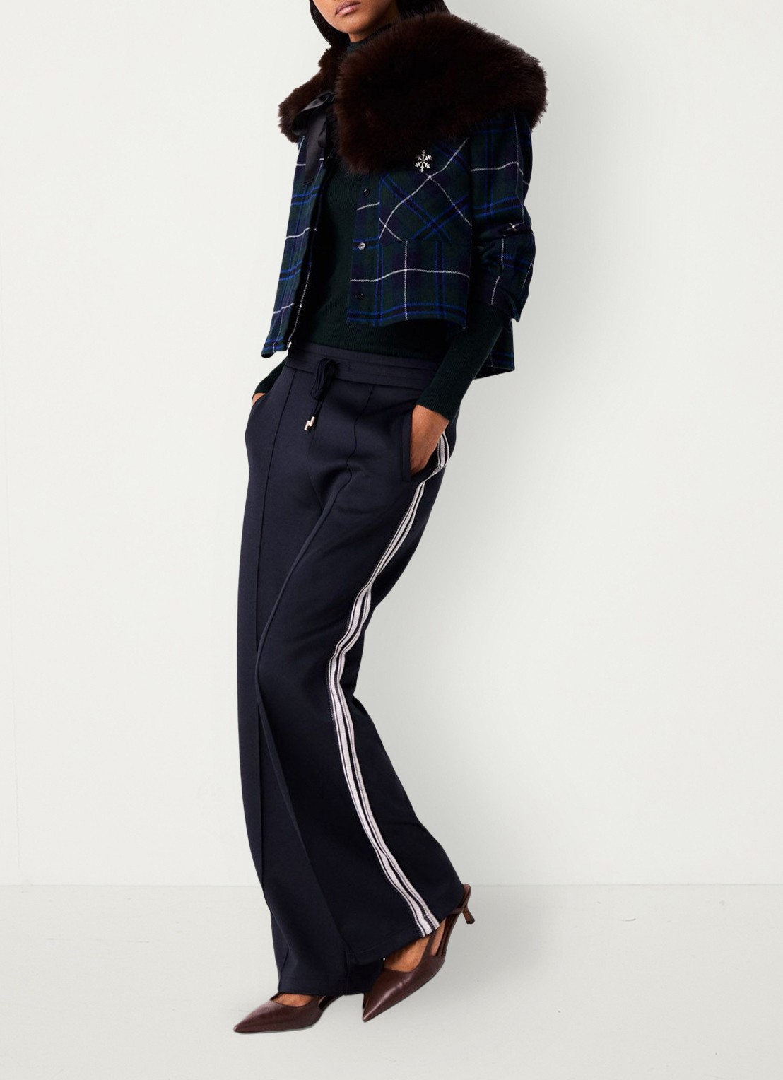 Maje Mid waist wide leg broek met streep detail en steekzakken - detail 2 donkerblauw