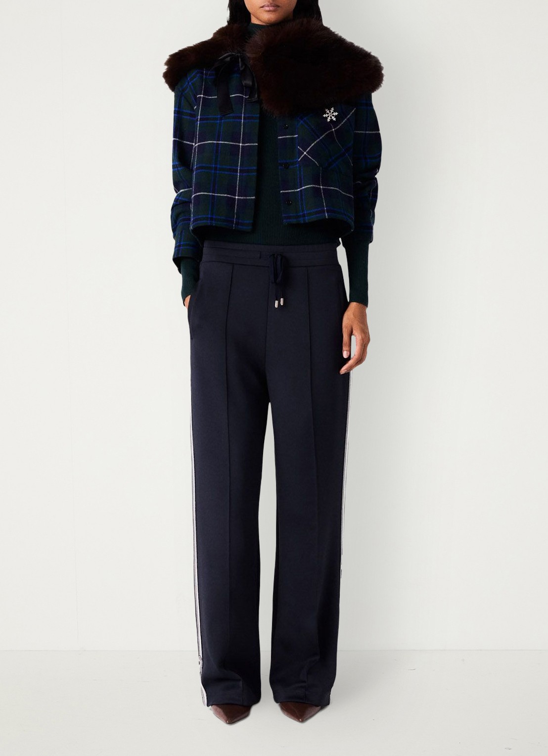 Maje Mid waist wide leg broek met streep detail en steekzakken - voorkant 6 donkerblauw