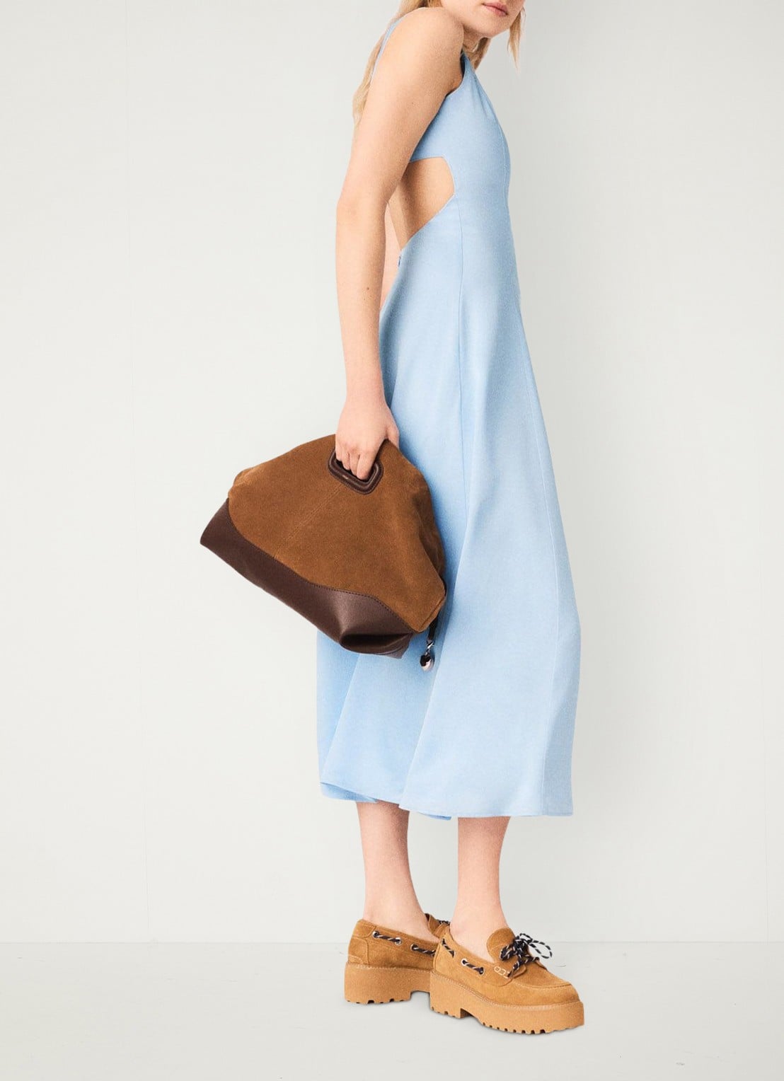 Maje Midi jurk met cut-out detail - detail 5 lichtblauw