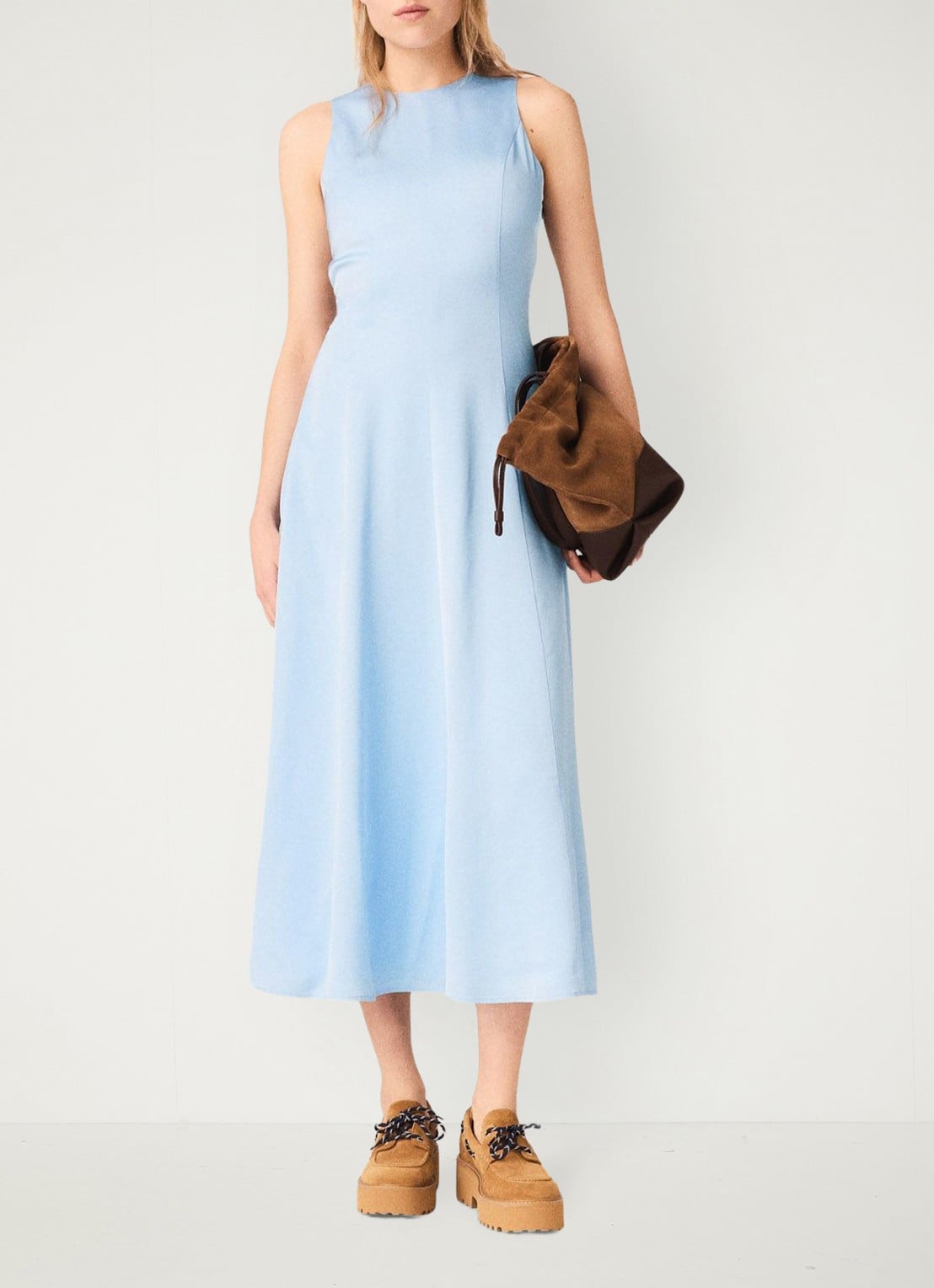 Maje Midi jurk met cut-out detail - voorkant 3 lichtblauw