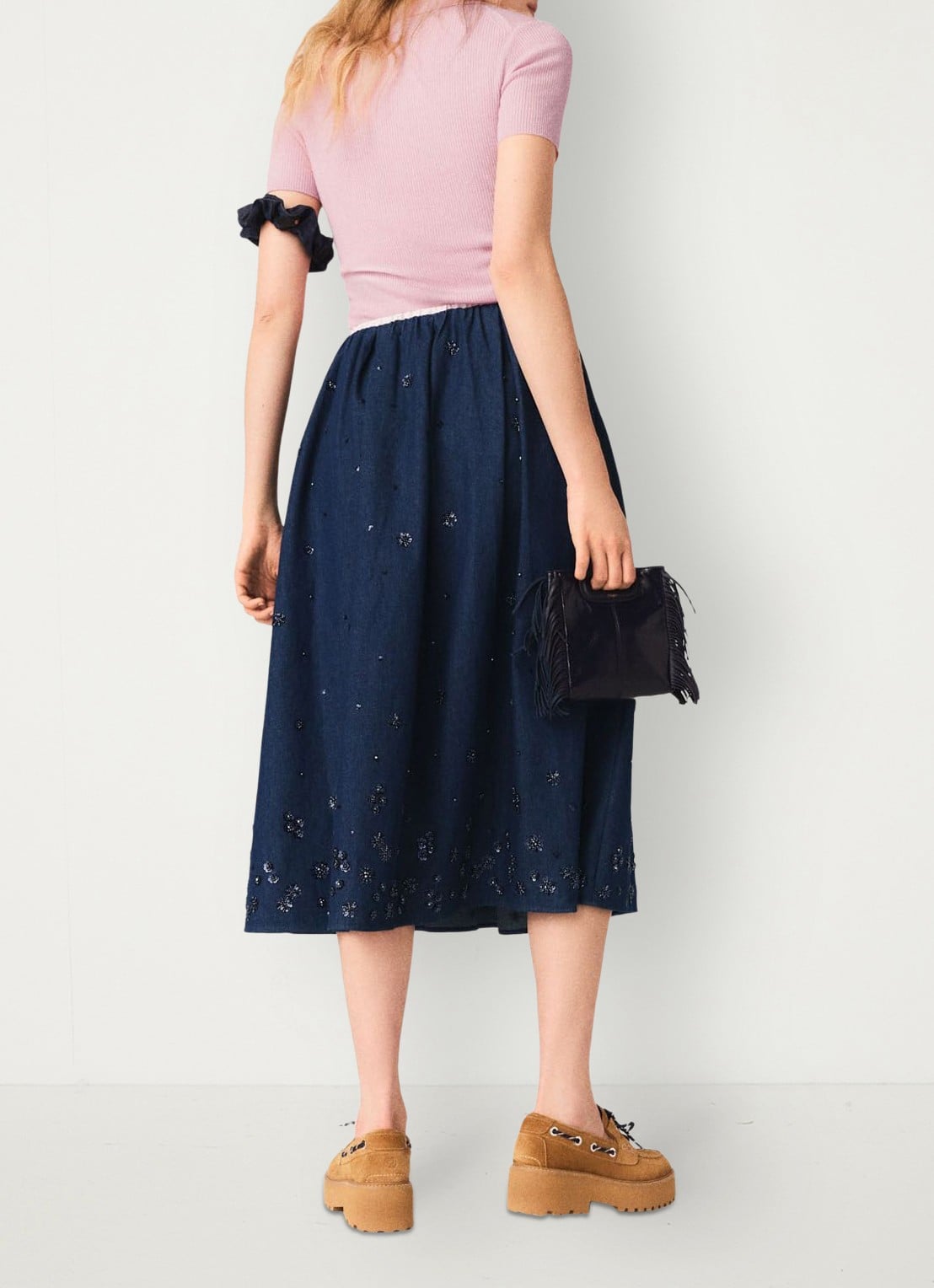 Maje Midi plooirok met kralendecoratie - achterkant 5 donkerblauw