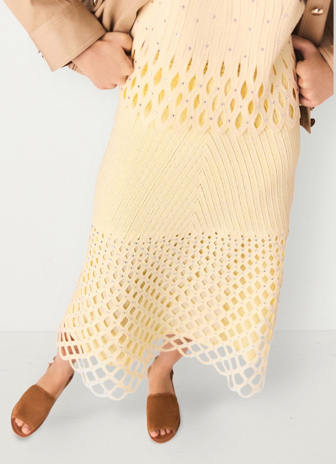 Maje Midi rok met opengewerkt detail en strass - detail 4 geel