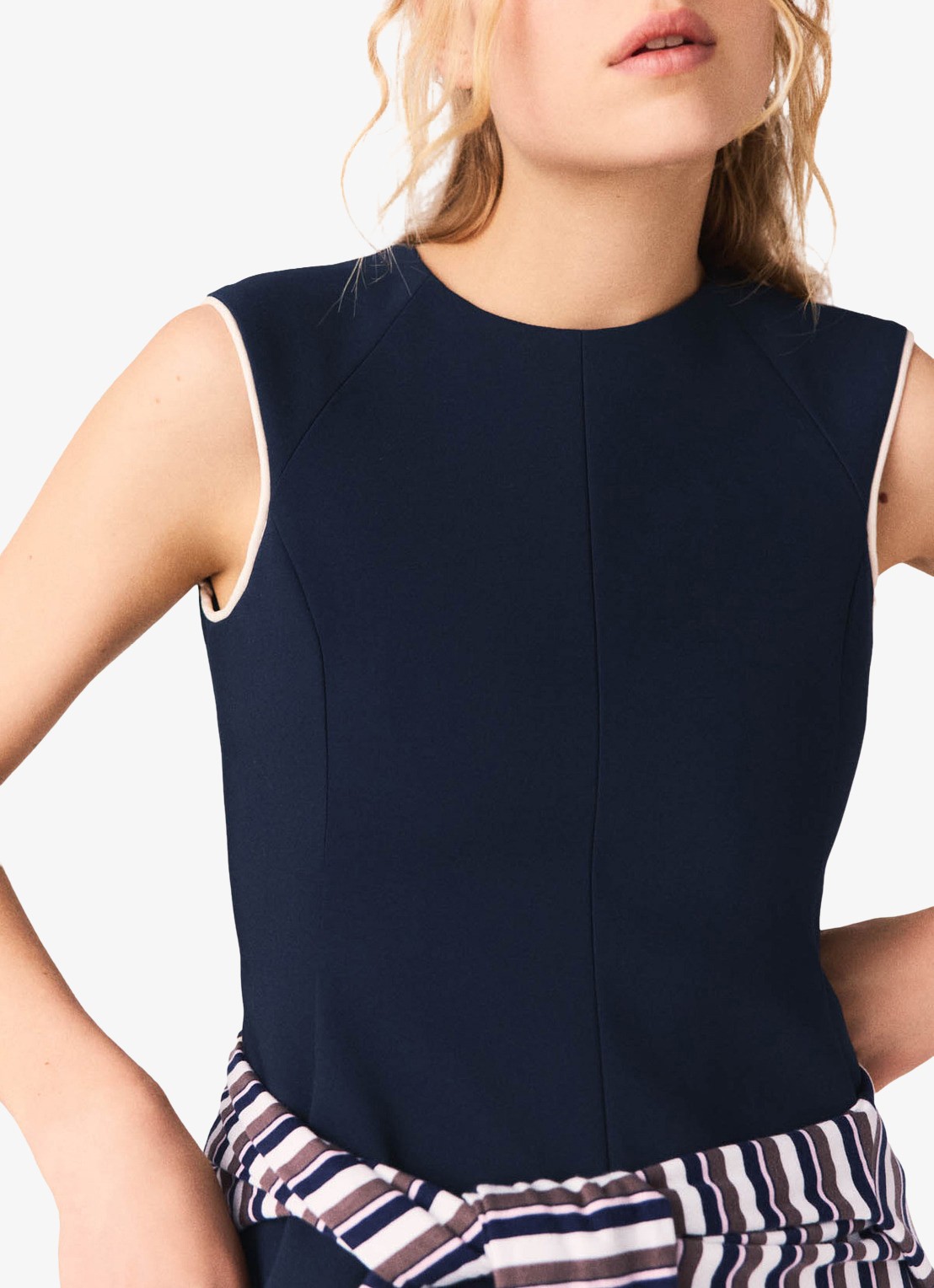 Maje Mini A-lijn jurk met afneembare kraag - detail 7 donkerblauw