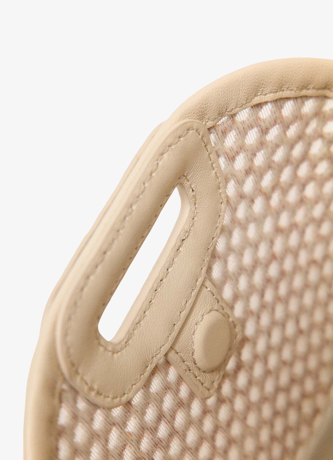 Maje Miss M Mini handtas met gevlochten detail - detail 6 beige