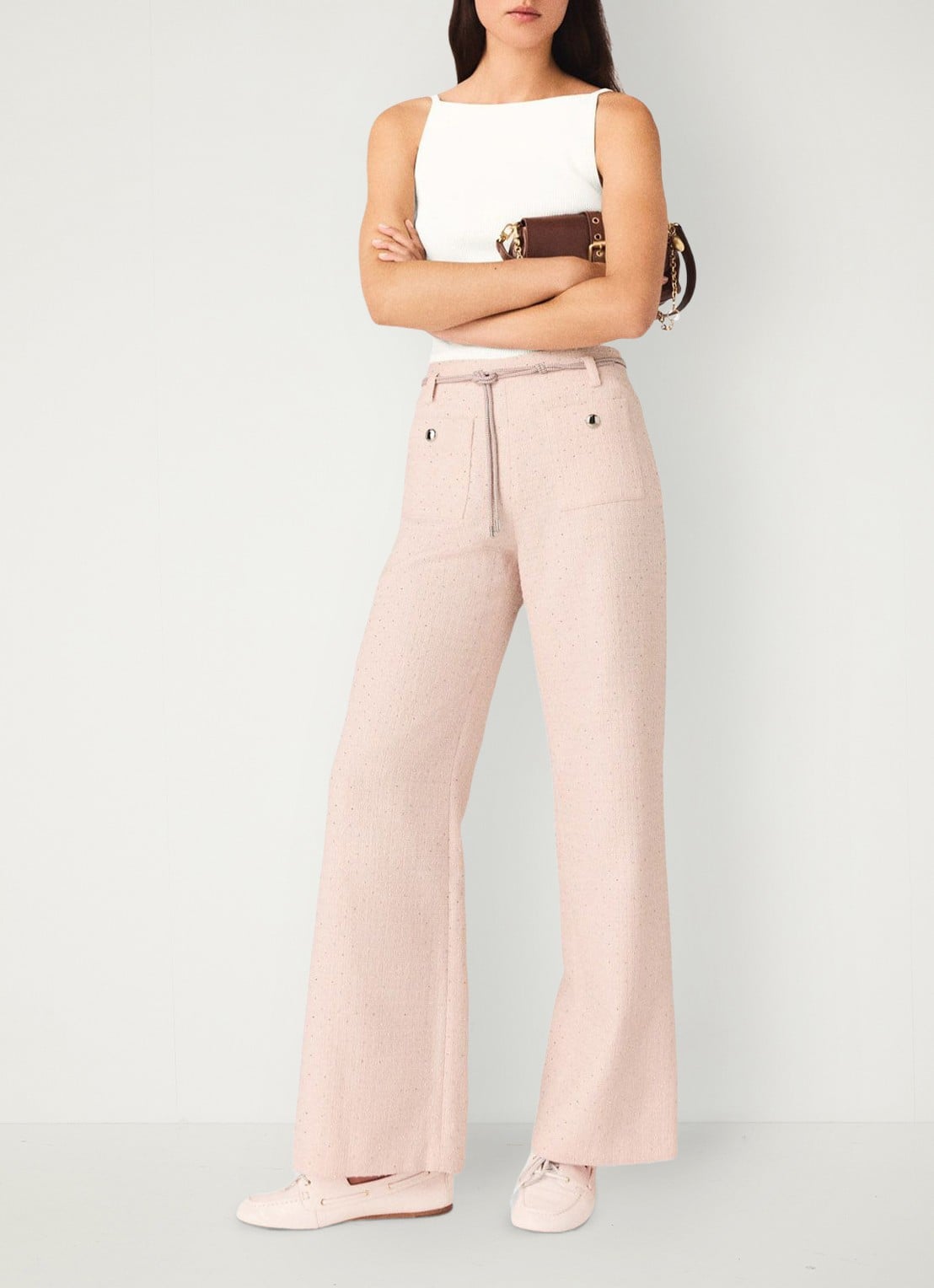 Maje Pillona loose fit broek met strass en opgestikte zakken - detail 5 lichtroze