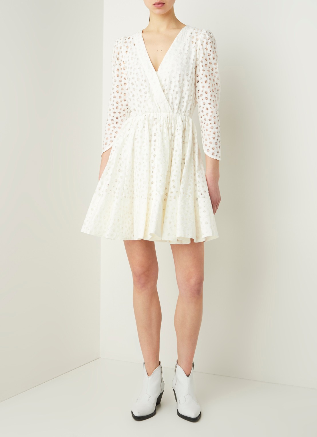 Maje Raline mini jurk met broderie  - voorkant 4 gebroken wit