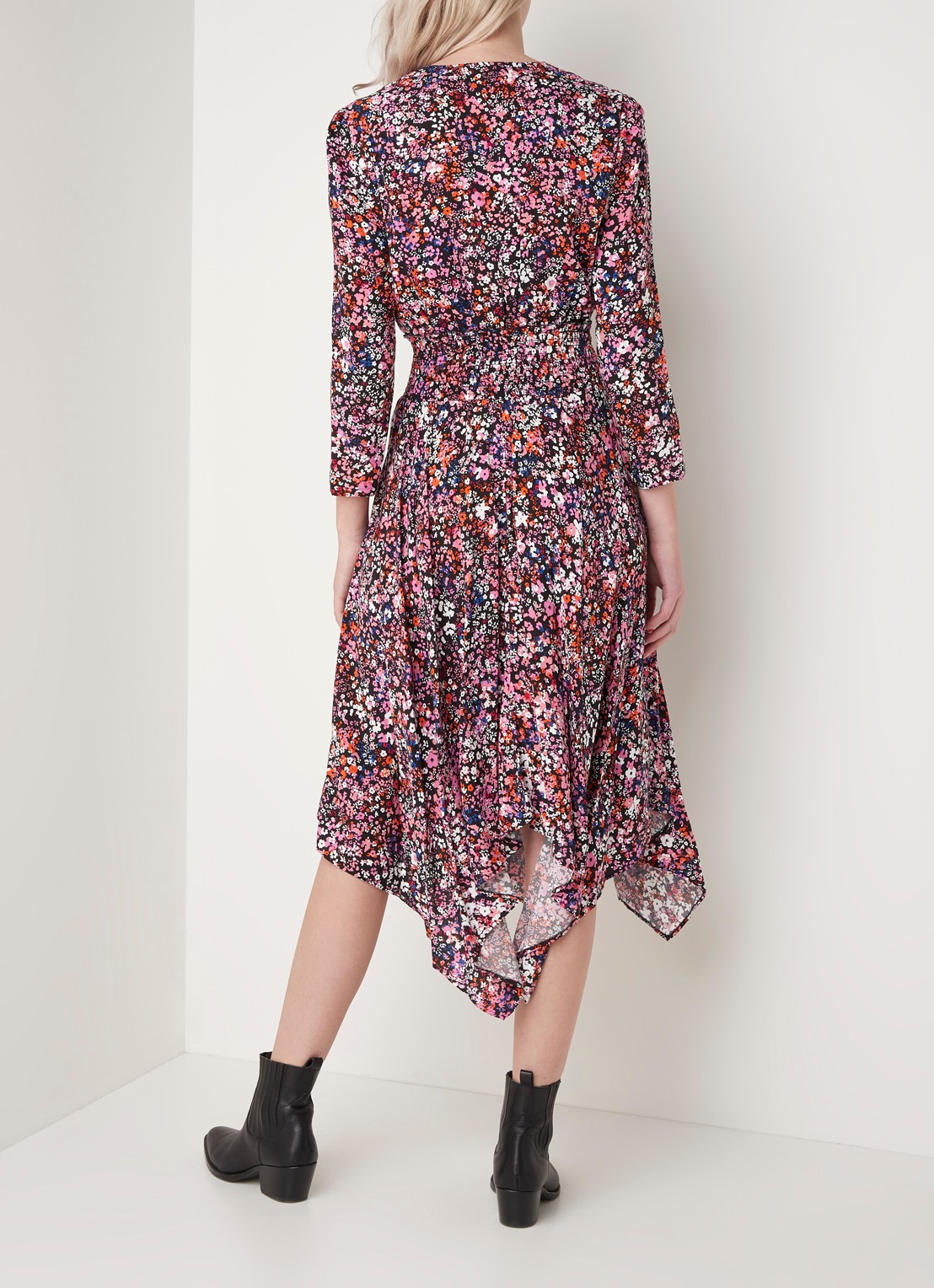 Maje Rayemi asymmetrische midi jurk met bloemenprint - achterkant 4 roze