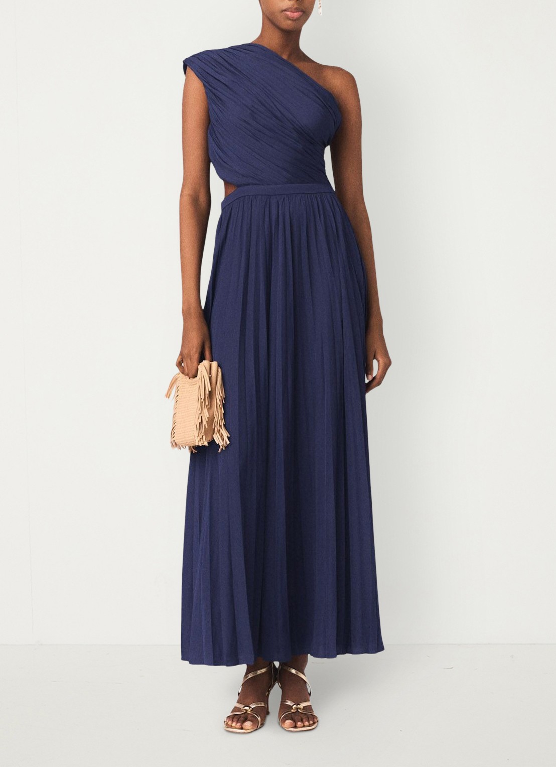 Maje Revi maxi one shoulder jurk met plooien en cut-out detail - voorkant 8 donkerblauw