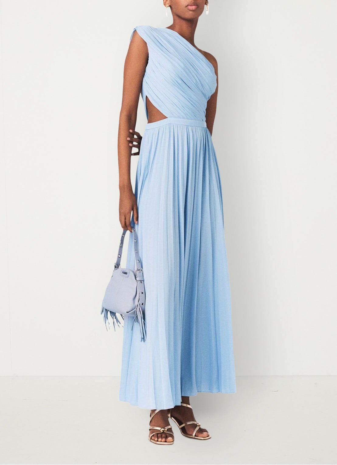 Maje Revi maxi one shoulder jurk met plooien en cut-out detail - voorkant blauw