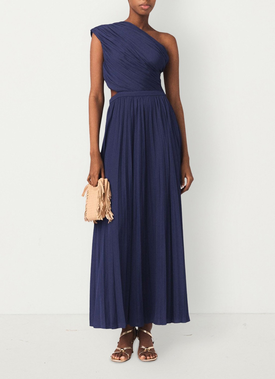 Maje Revi maxi one shoulder jurk met plooien en cut-out detail - detail 7 donkerblauw