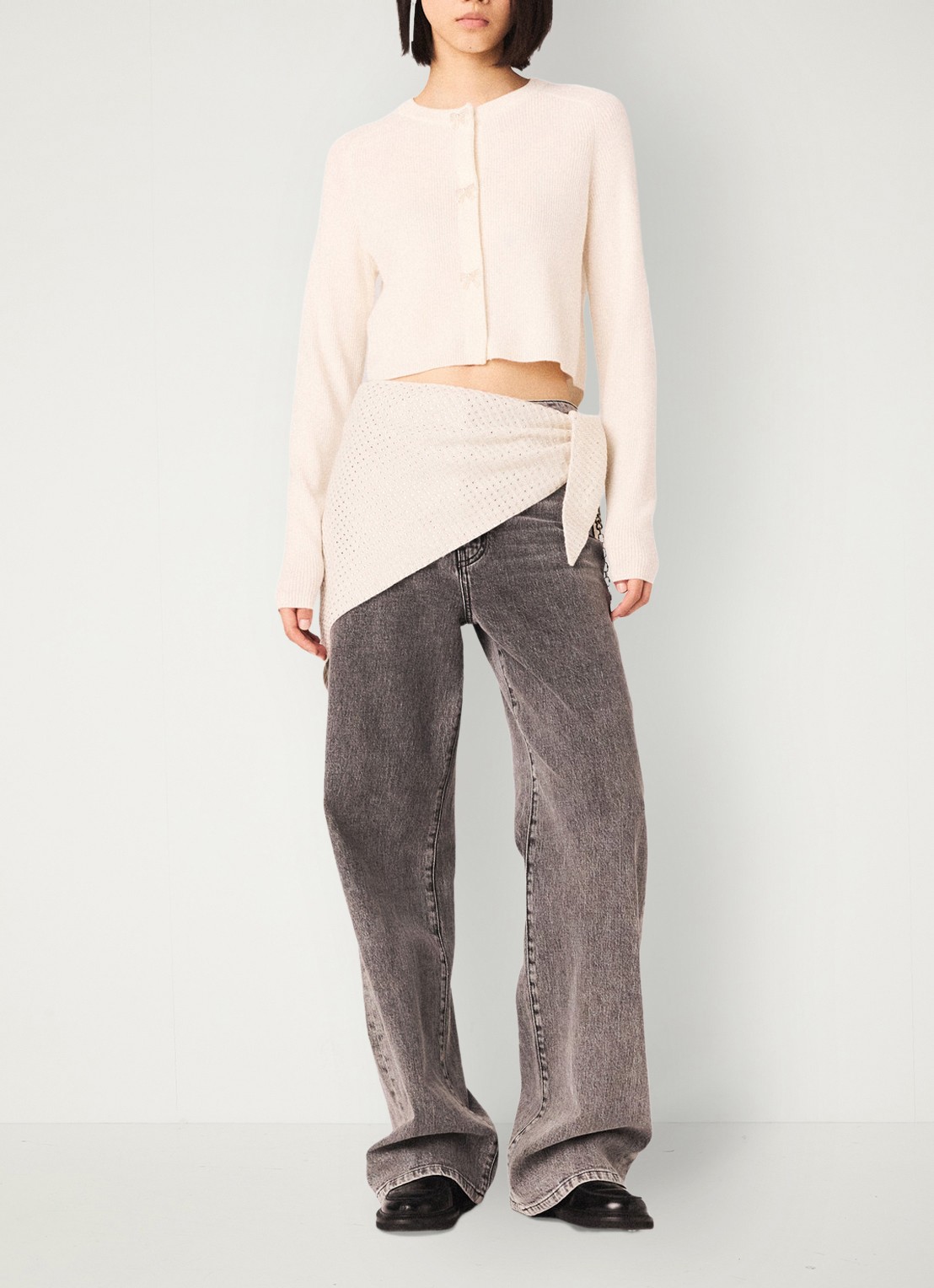 Maje Ribgebreid vest van wol - voorkant 2 beige