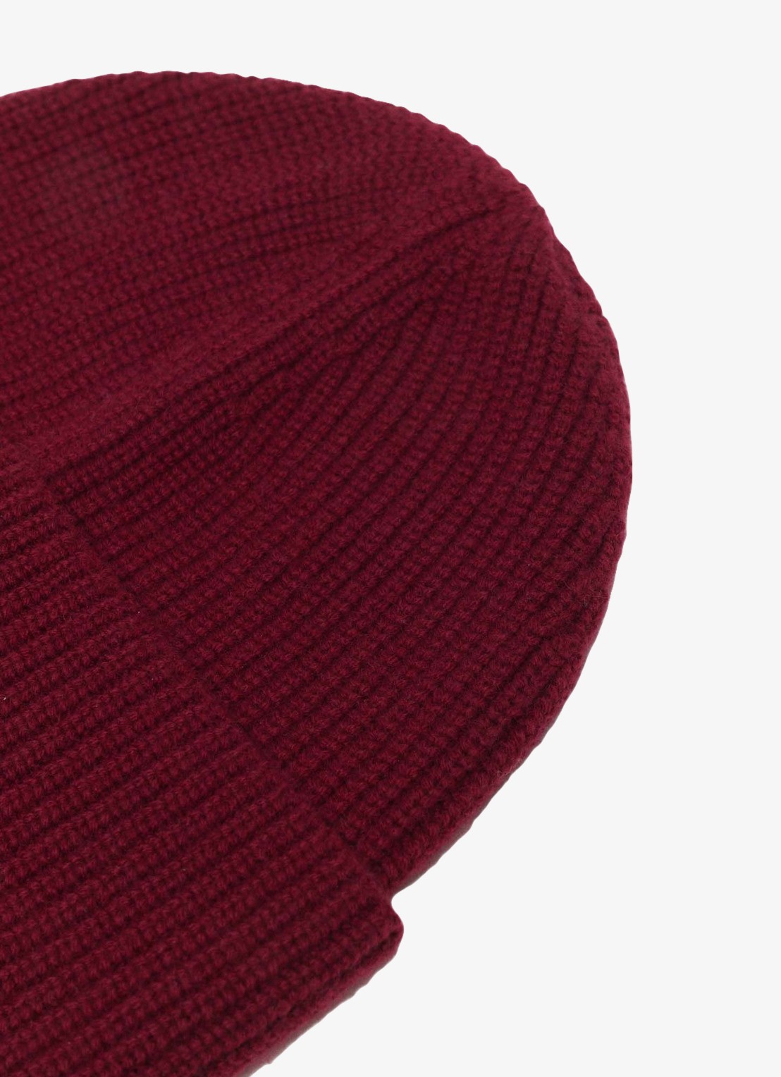 Maje Ribgebreide muts in kasjmierblend met logo - detail 3 bordeauxrood