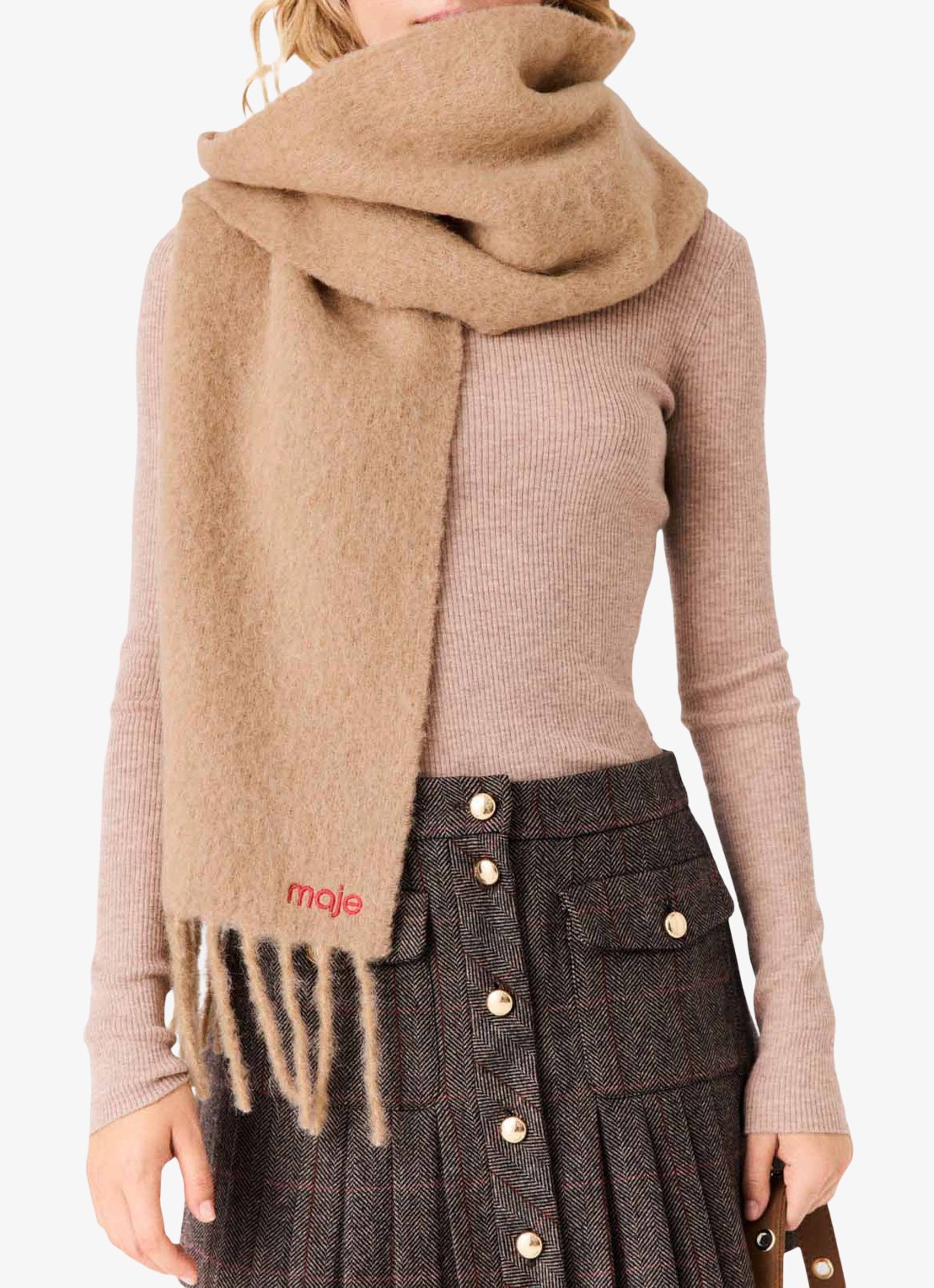 Maje Sjaal in alpaca wolblend  - voorkant 6 camel
