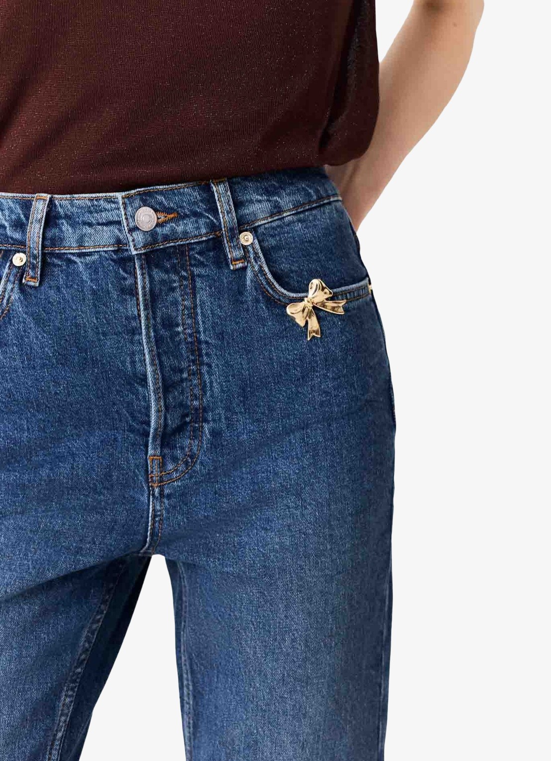 Maje Straight leg jeans met sierlijke broche - detail 4 donkerblauw