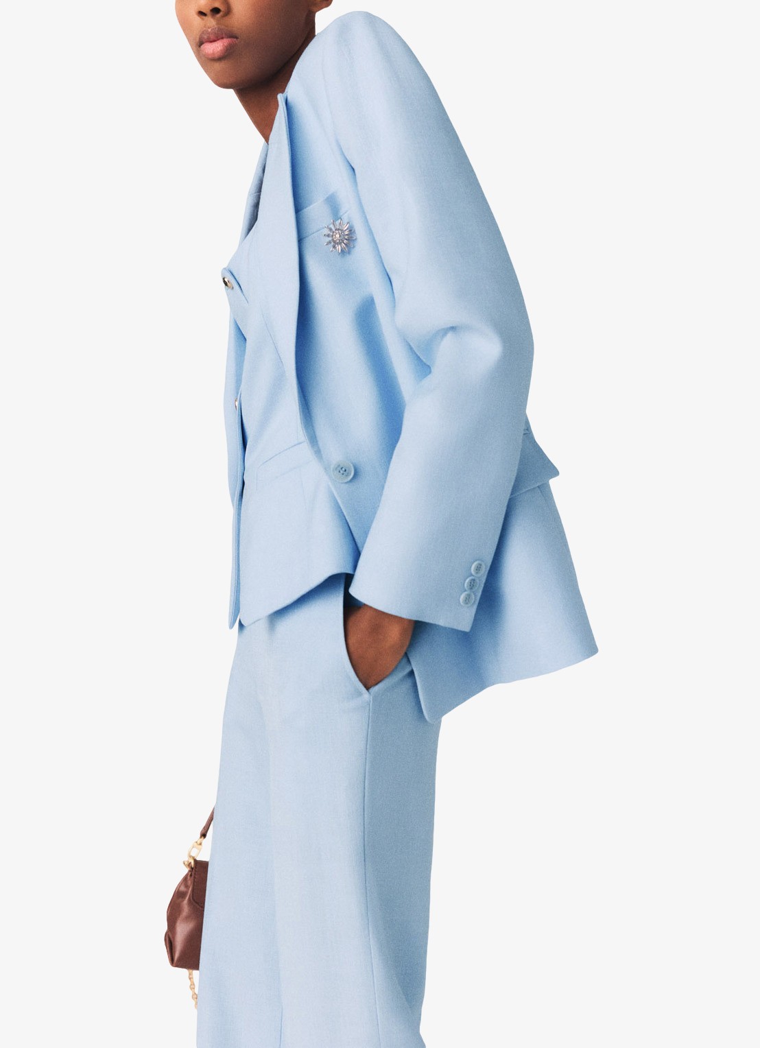 Maje Vigalue blazer met klepzakken - detail 6 lichtblauw