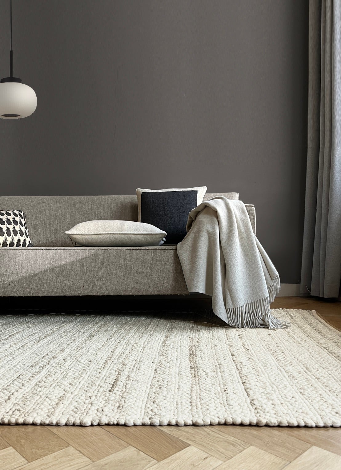 Malagoon Rustic vloerkleed in wolblend 140 x 200 cm - voorkant 6 beige