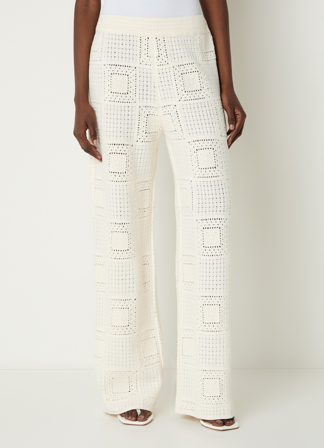 Malina Aleya high waist straight fit broek van crochet - detail 3 gebroken wit