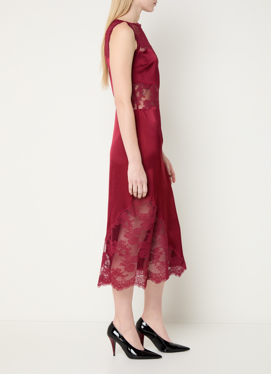 Malina Desire midi jurk van satijn met details van kant - voorkant 2 ruby-12149