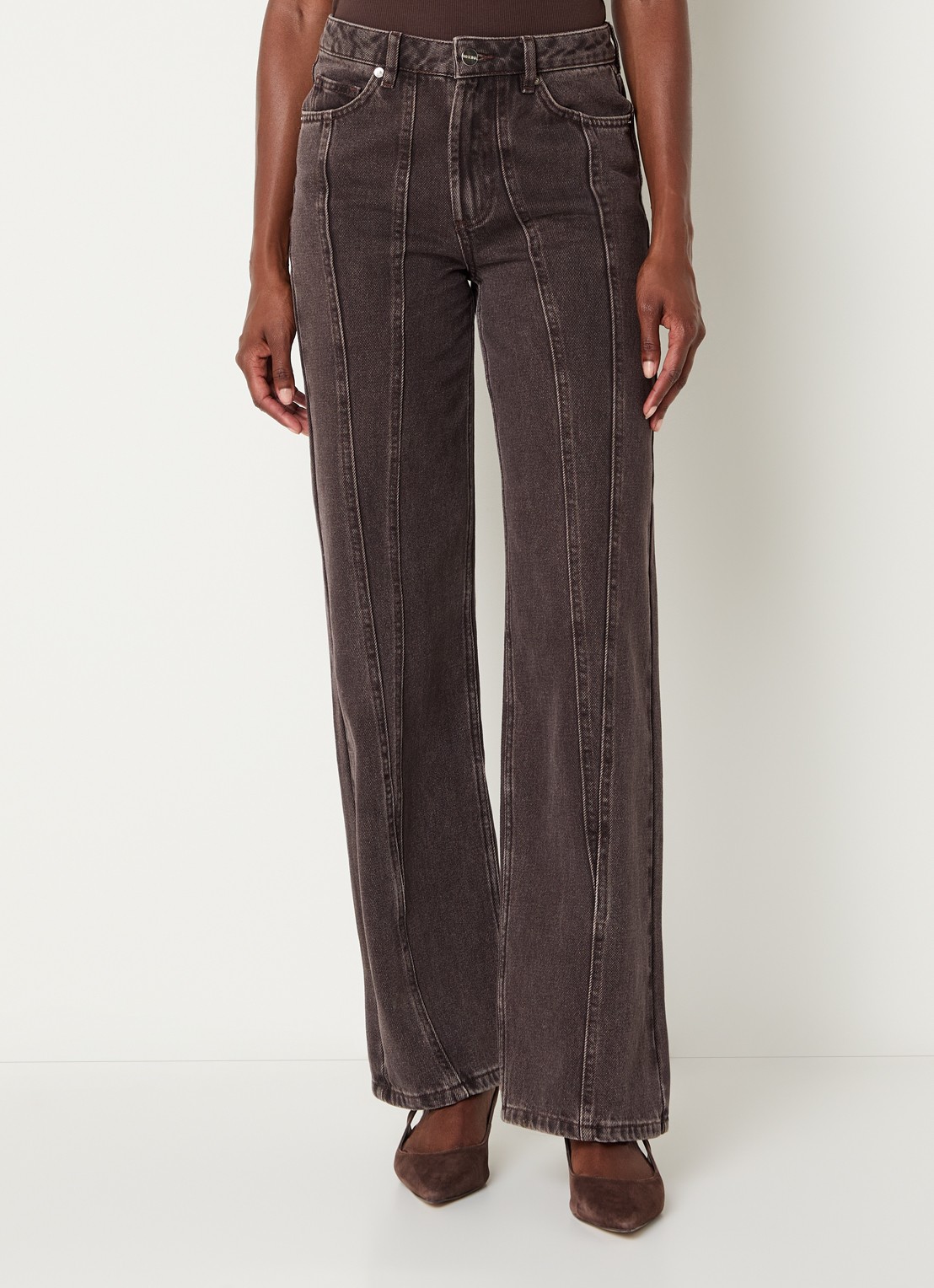 Malina Katia high waist straight leg jeans met siernaad - detail 3 donkerbruin