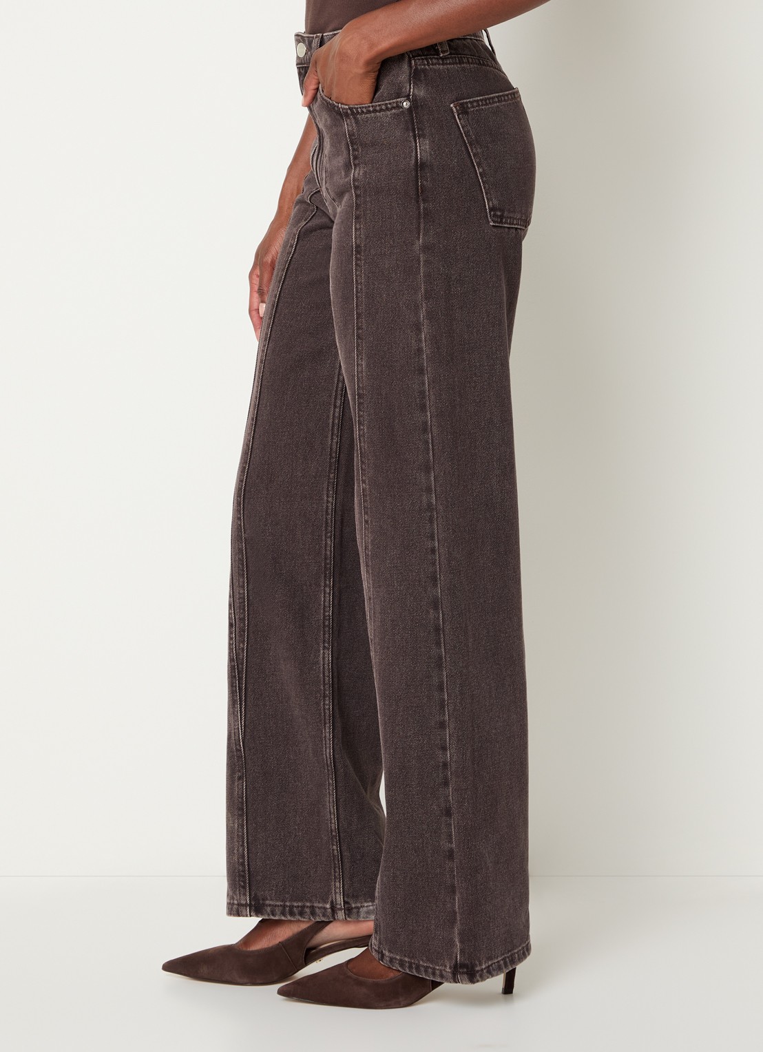 Malina Katia high waist straight leg jeans met siernaad - detail 4 donkerbruin