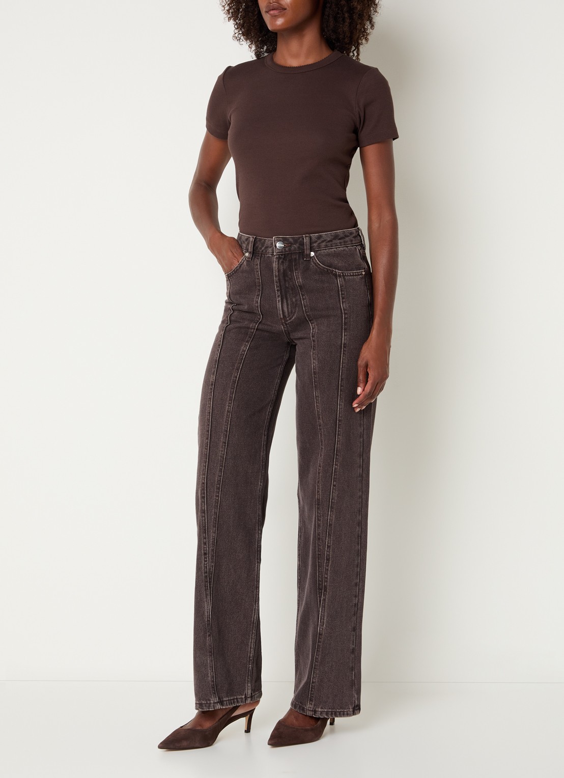 Malina Katia high waist straight leg jeans met siernaad - voorkant 2 donkerbruin