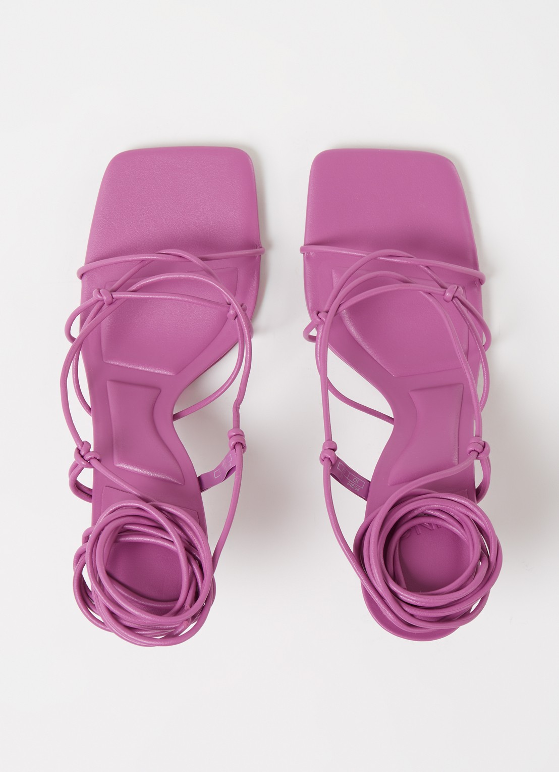 Mango Clara sandalette met knoopdetail - detail 3 roze
