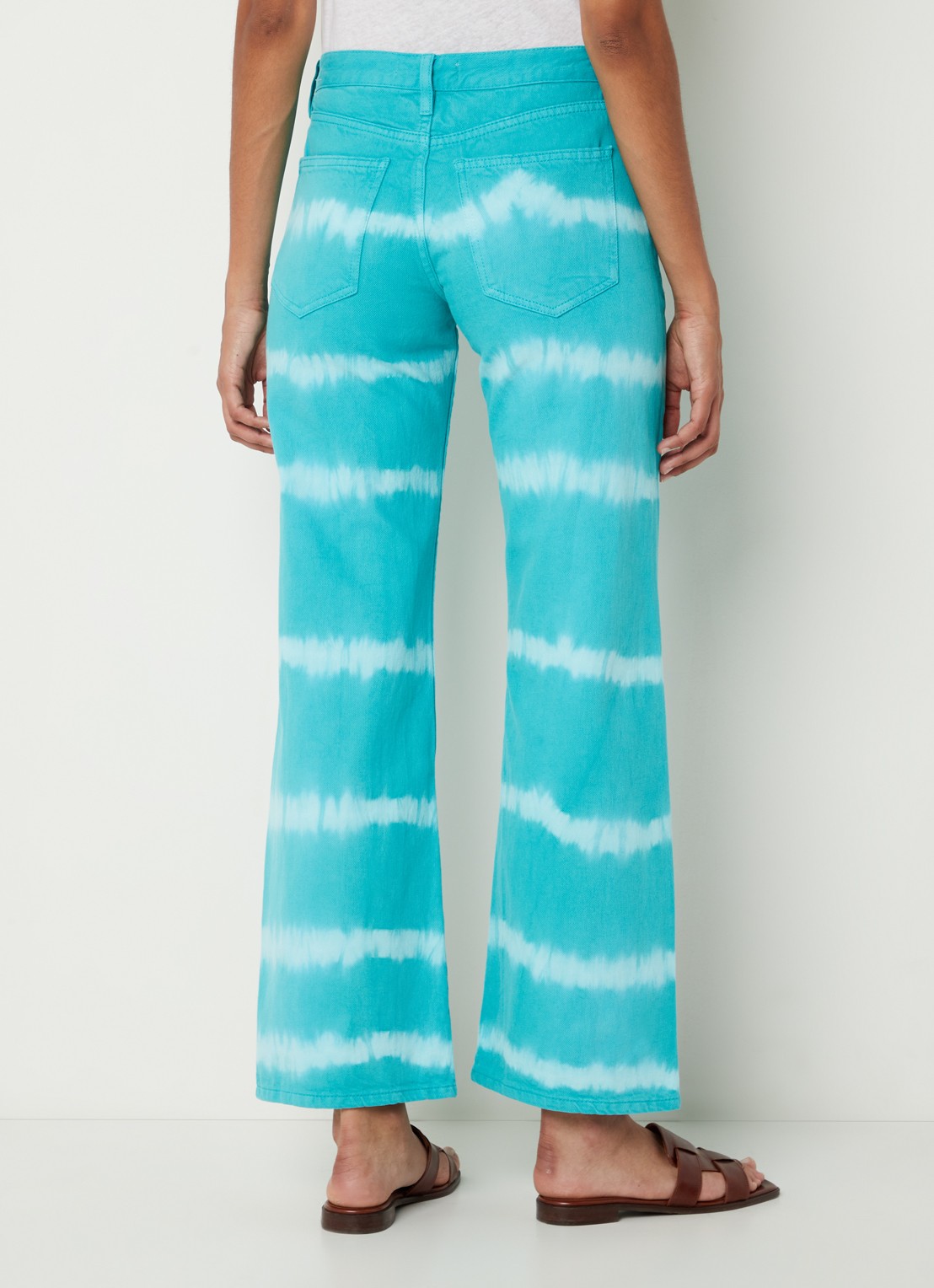 Mango Ibiza mid waist wide fit jeans met tie-dye dessin - achterkant 3 turquoise