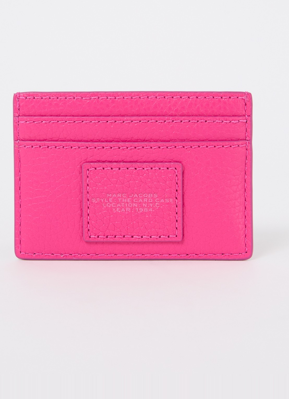 Marc Jacobs The Card Case pasjeshouder van leer met logo - achterkant 3 fuchsia