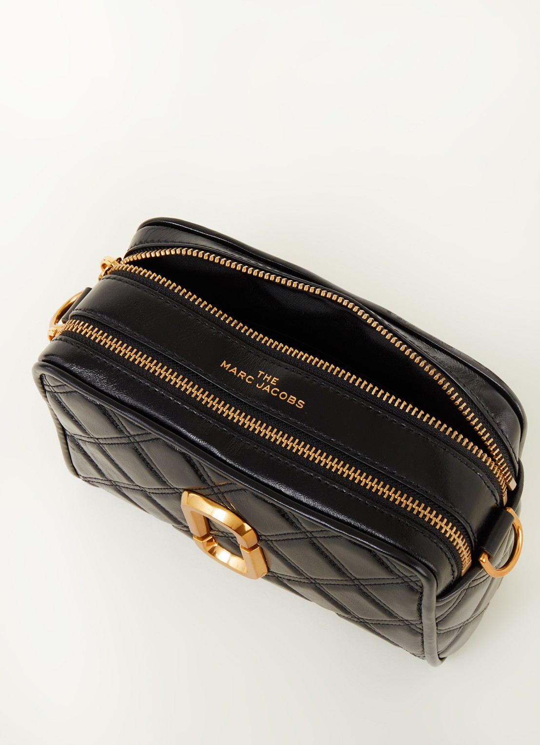 Marc Jacobs The Quilted Softshot 21 cameratas van leer - detail zwart