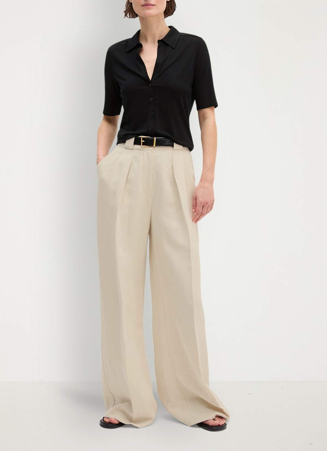 Marc O'Polo Blouse met wide spread kraag - voorkant 3 zwart