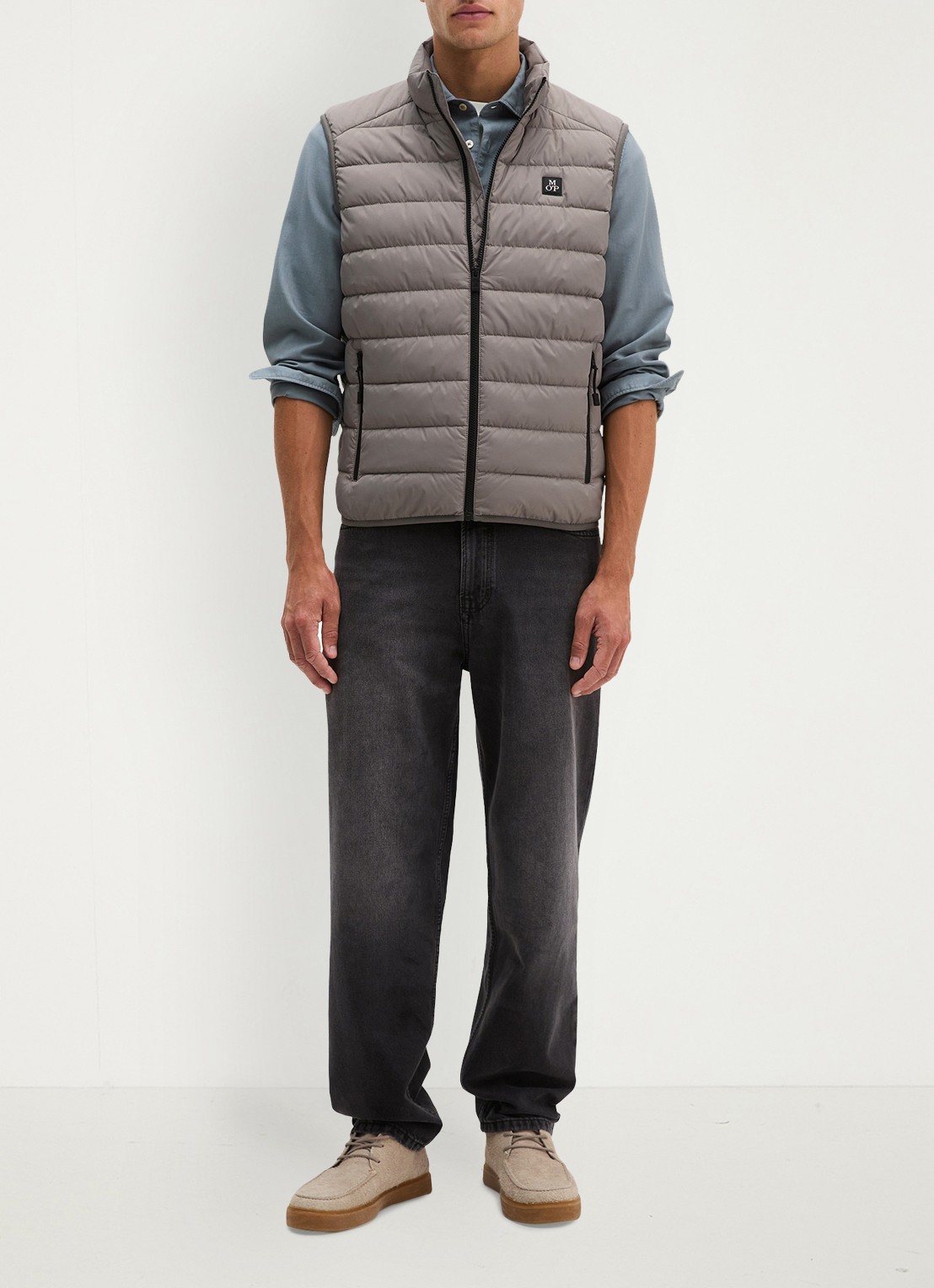 Marc O'Polo Bodywarmer met logoborduring - voorkant 3 lichtgrijs
