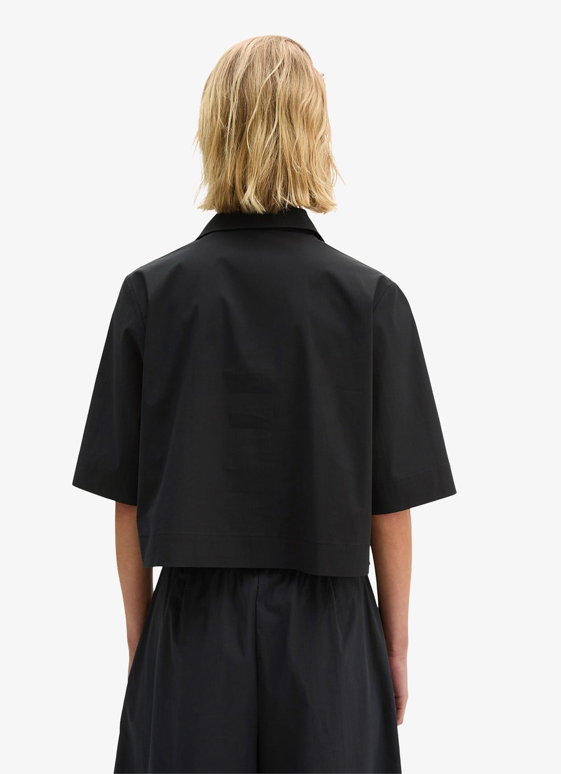 Marc O'Polo Cropped blouse met blinde knoopsluiting - achterkant 3 black / zwart