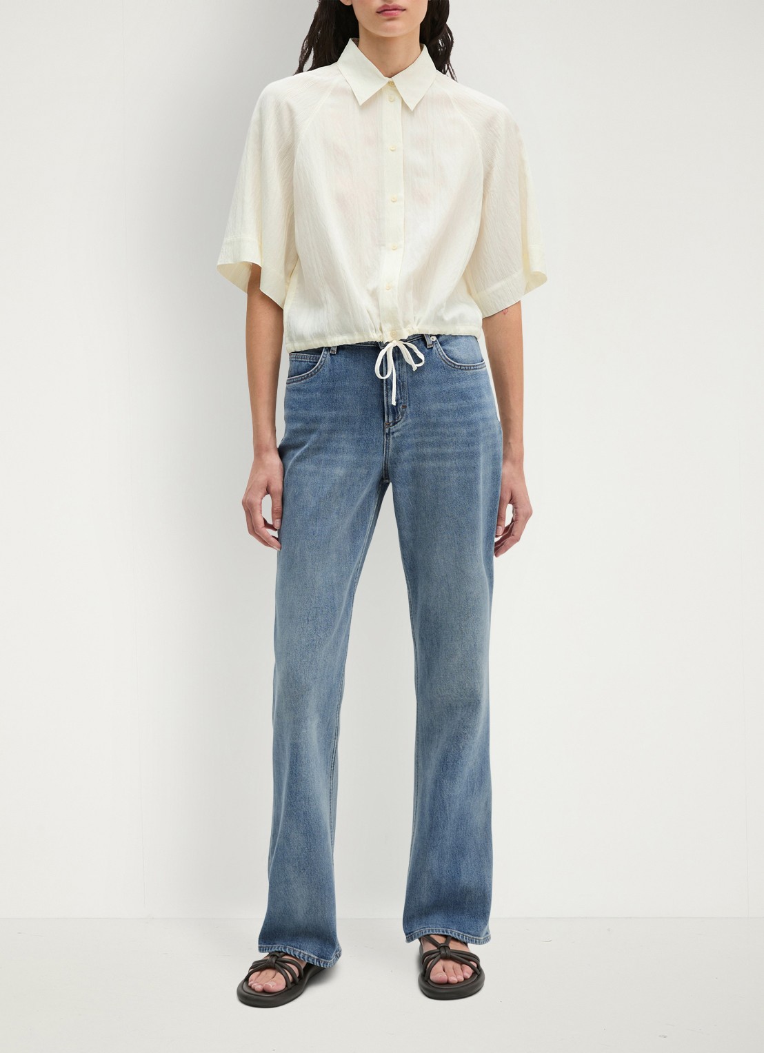 Marc O'Polo Cropped blouse met korte mouw en strik detail - voorkant 2 white multi 01 / wit