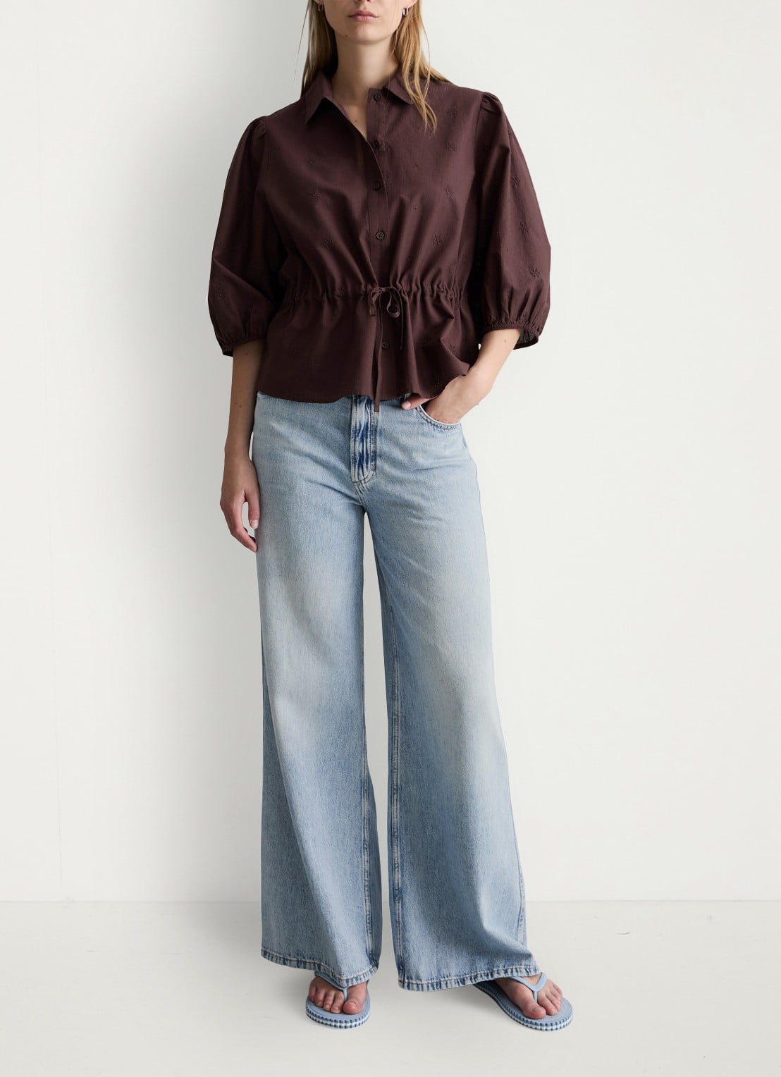 Marc O'Polo Denim Blouse met strikceintuur - voorkant 5 burnt aubergine-6929 / paars
