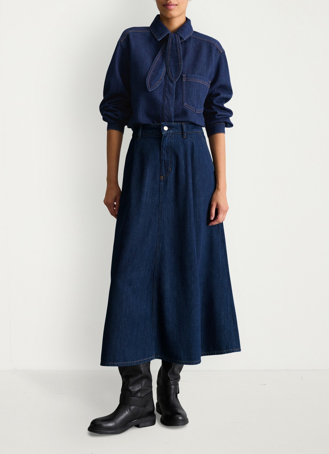 Marc O'Polo Denim Blouse van denim met borstzak - voorkant 3 donkerblauw